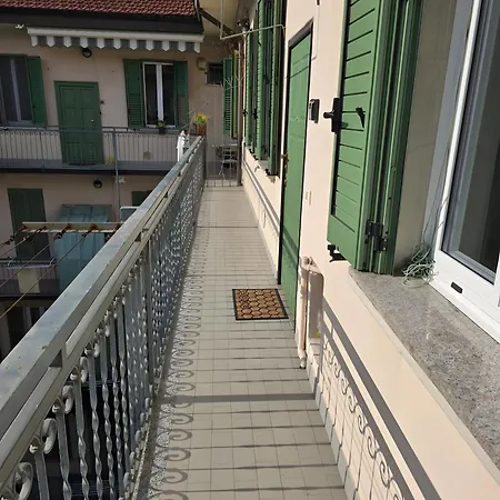Boiardo House 아파트